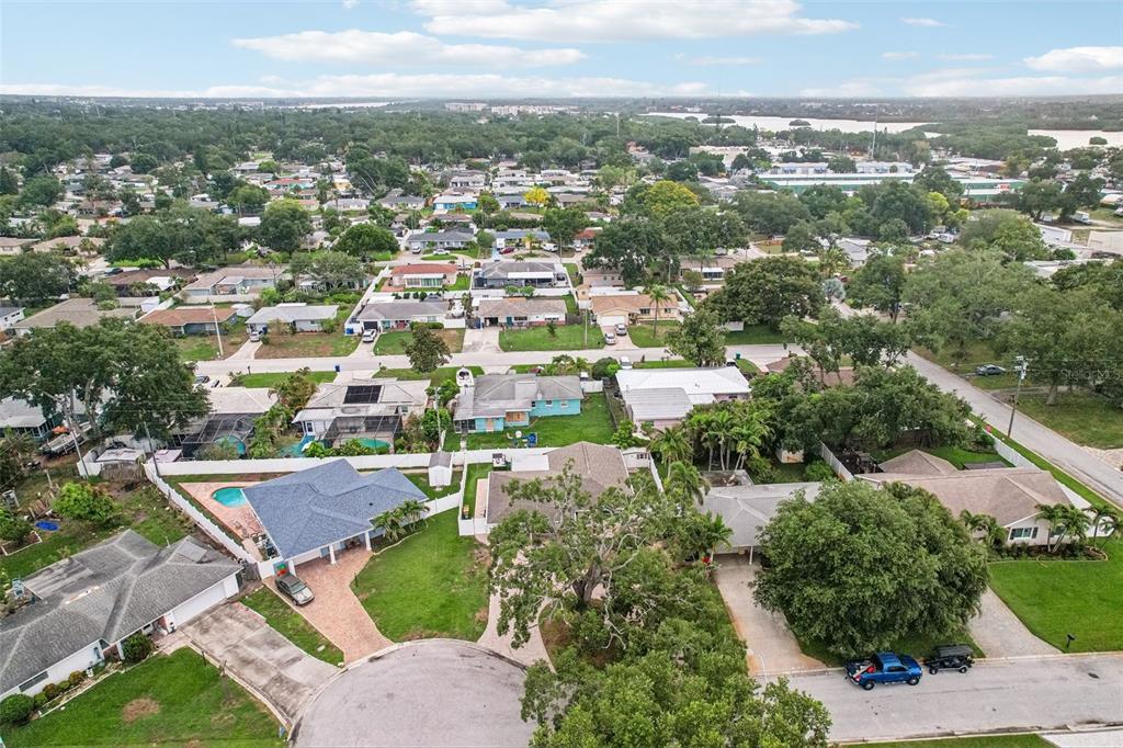 9725 48th Place North St. Petersburg, FL 33708 - Photo 44 of 51