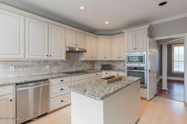 $399,900 | 102 Hickory Hills Drive, Clinton, MS 39056