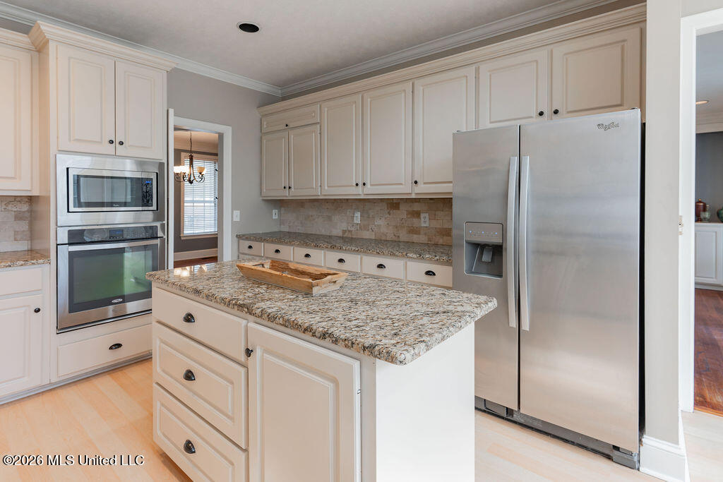 102 Hickory Hills Drive Clinton, MS 39056 - Photo 21 of 64 21-Kitchen