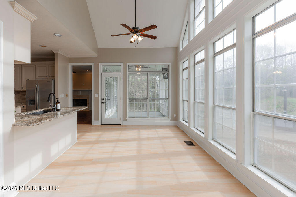 102 Hickory Hills Drive Clinton, MS 39056 - Photo 23 of 64 23-Sunroom