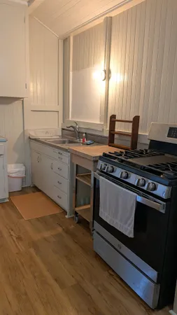 $2,400 | 1046 Houston Street, Lanai City, HI 96763