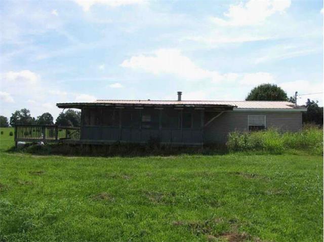 653 Cook Road Portland, TN 37148 - Photo 2 of 3