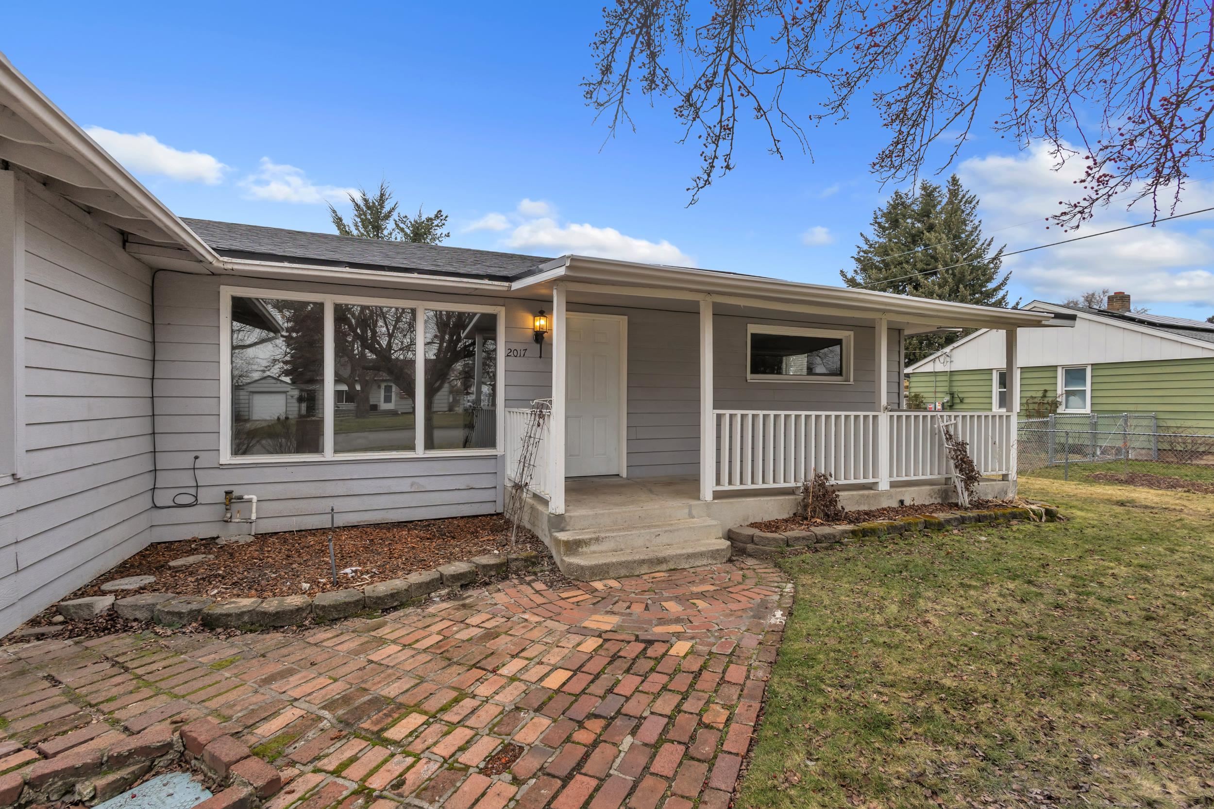 2017 North Laura Road Spokane, WA 99212 - Photo 1 of 28 Gallery Image 1