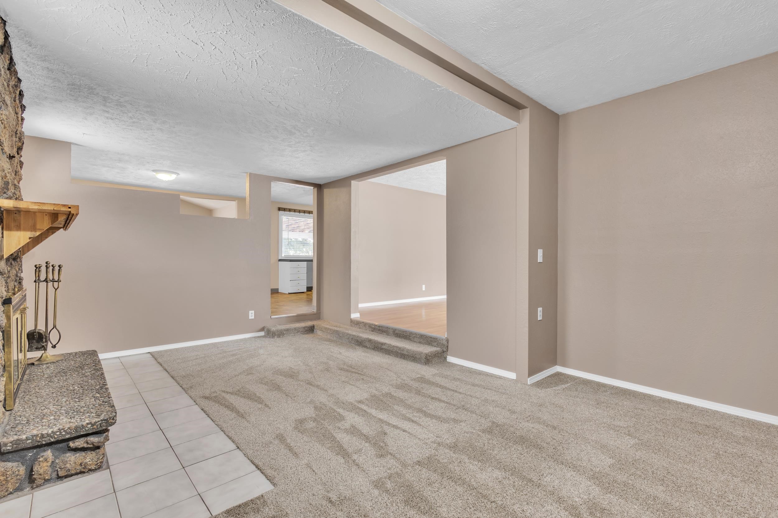 2017 North Laura Road Spokane, WA 99212 - Photo 11 of 28 Gallery Image 11