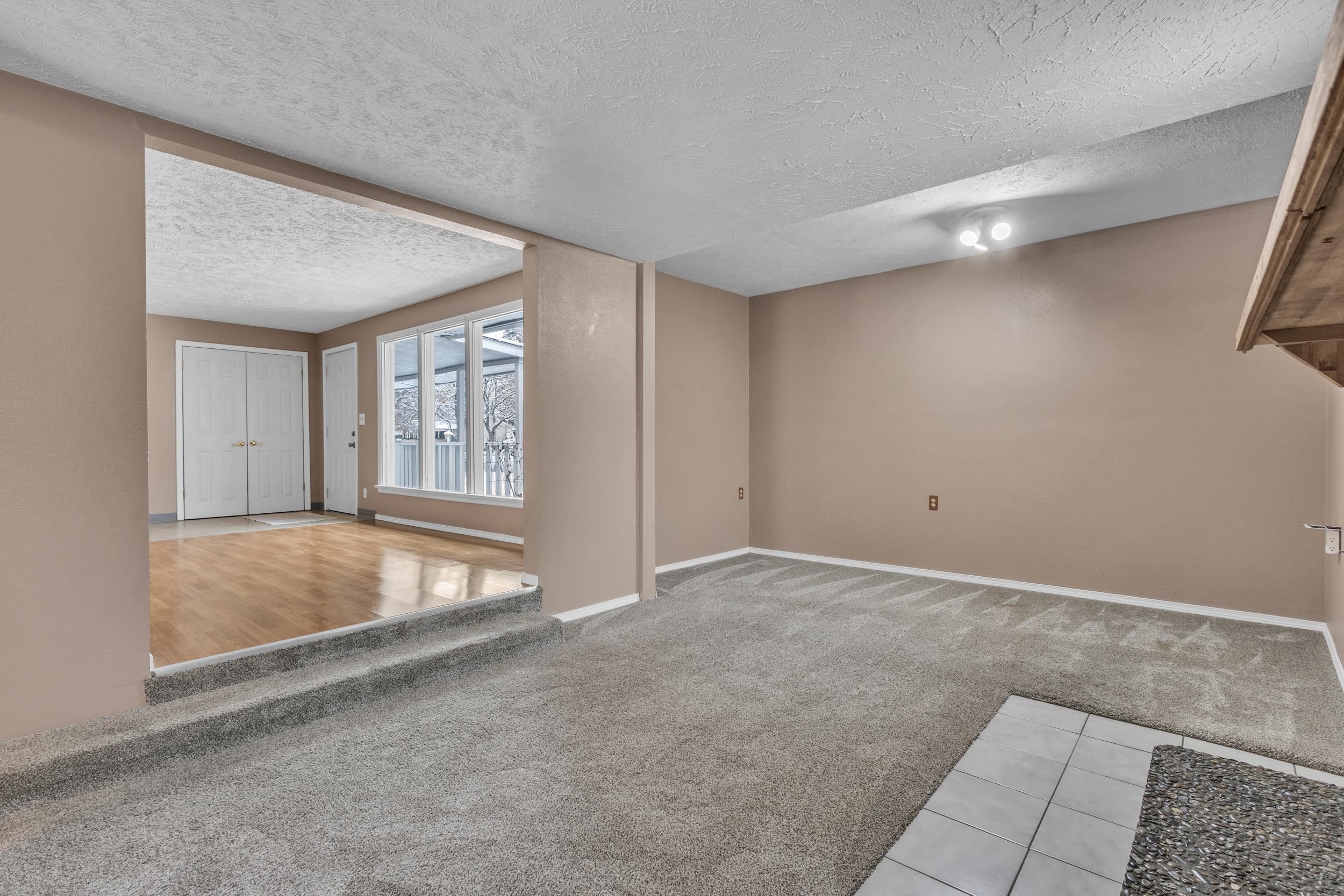 2017 North Laura Road Spokane, WA 99212 - Photo 12 of 28 Gallery Image 12