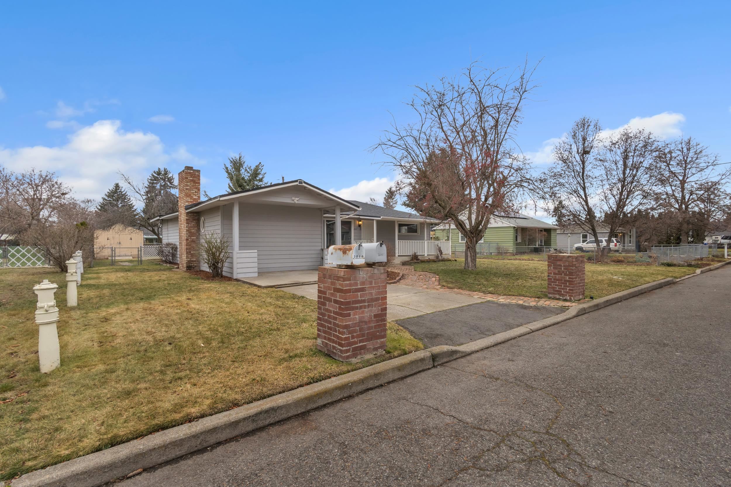 2017 North Laura Road Spokane, WA 99212 - Photo 2 of 28 Gallery Image 2