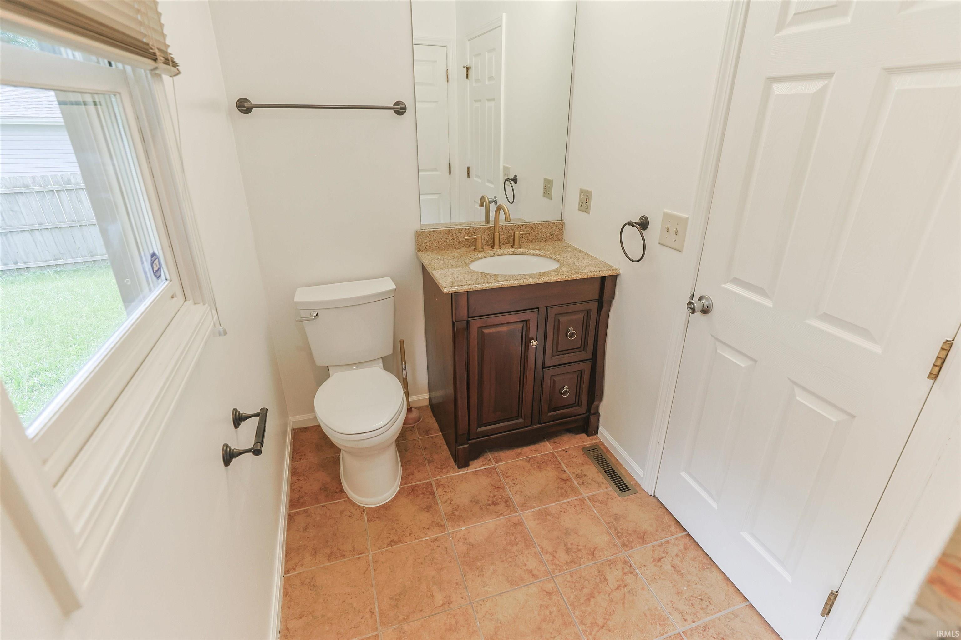53134 Old Farm Road Elkhart, IN 46514 - Photo 32 of 46 Gallery Image 32