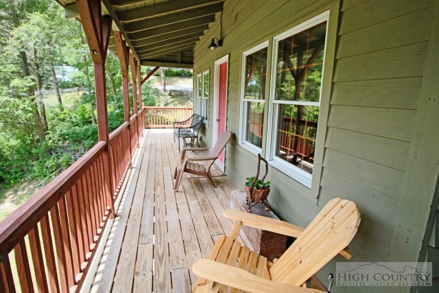 148 Grady Winkler Road Boone, NC 28607 - Photo 20 of 24 a view of balcony with furniture
