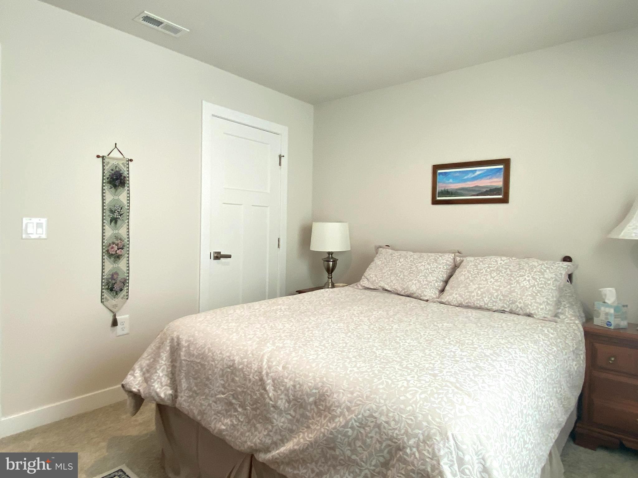 15 Senators Way Berlin, NJ 08009 - Photo 27 of 37