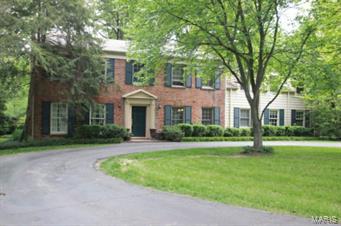 12 Woodcliffe Road St. Louis, MO 63124 - Photo 1 of 1