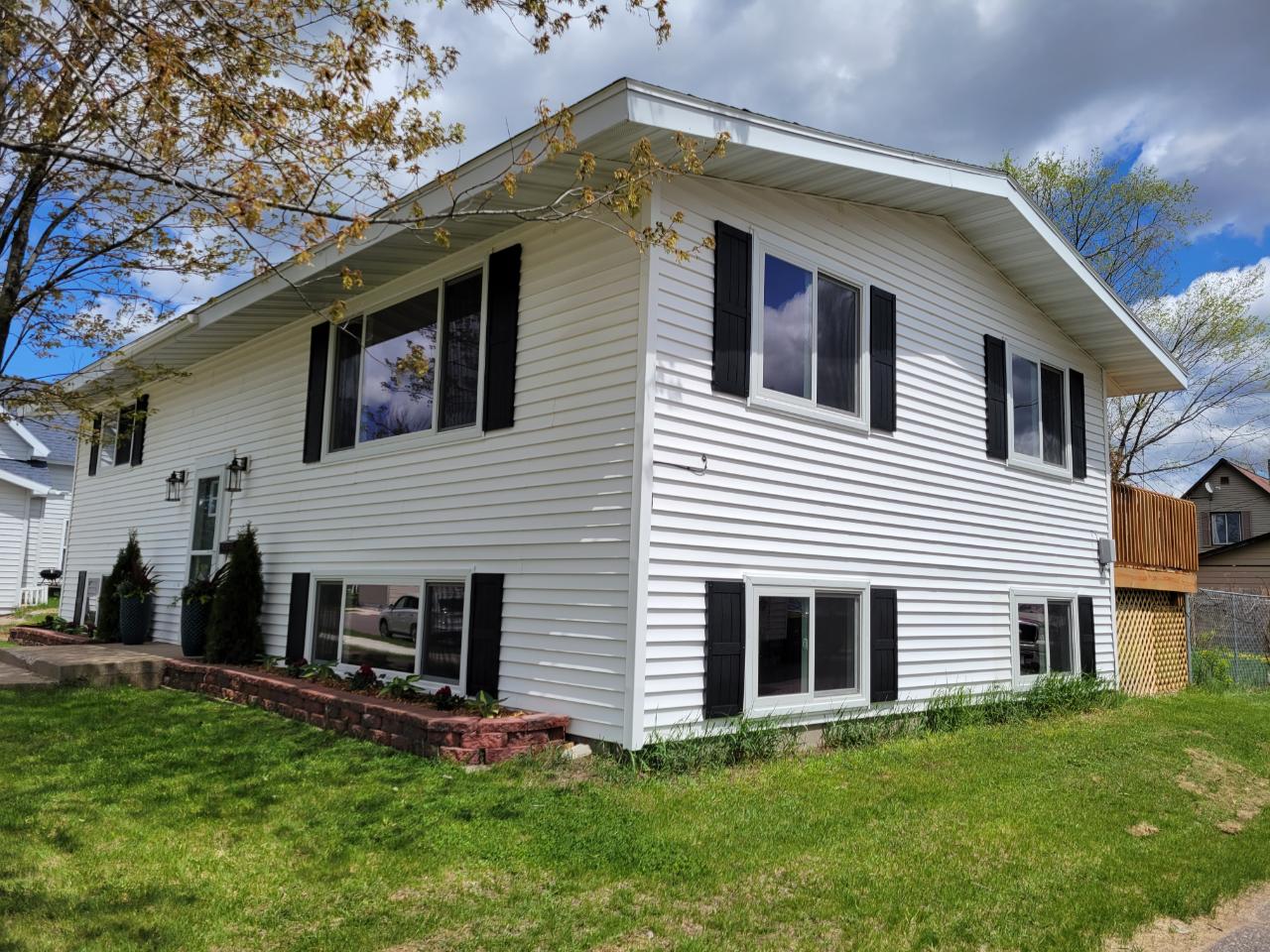 809 Wabash Street Rhinelander, WI 54501 - Photo 2 of 50 Gallery Image 2