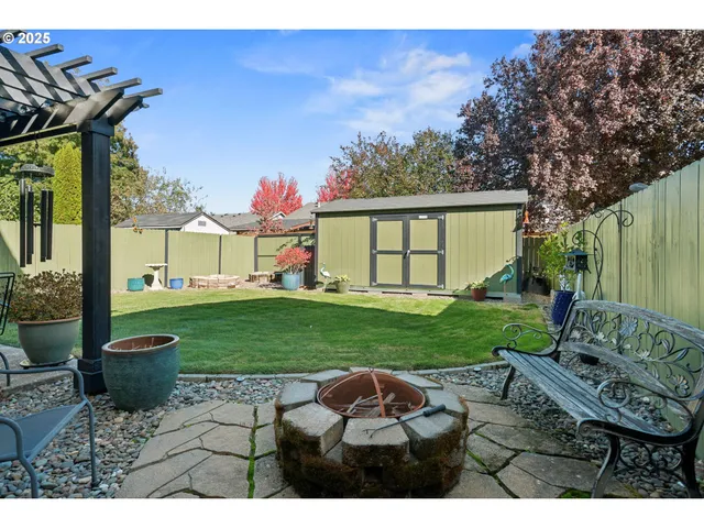 $450,000 | 613 Jasmine Circle, Independence, OR 97351