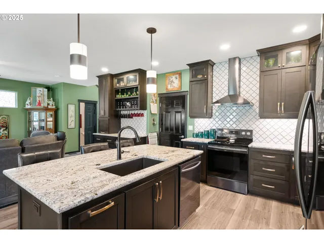 $450,000 | 613 Jasmine Circle, Independence, OR 97351