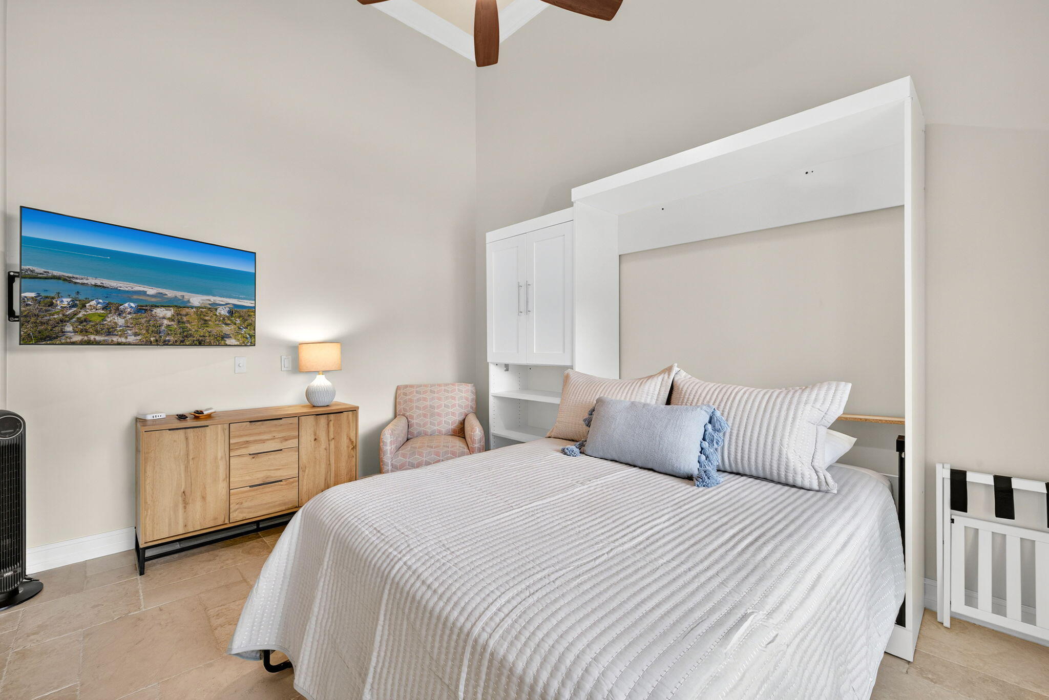 1649 San Marco Road Marco Island, FL 34145 - Photo 26 of 53 25-Guest Bedroom 1 - 2 of 4