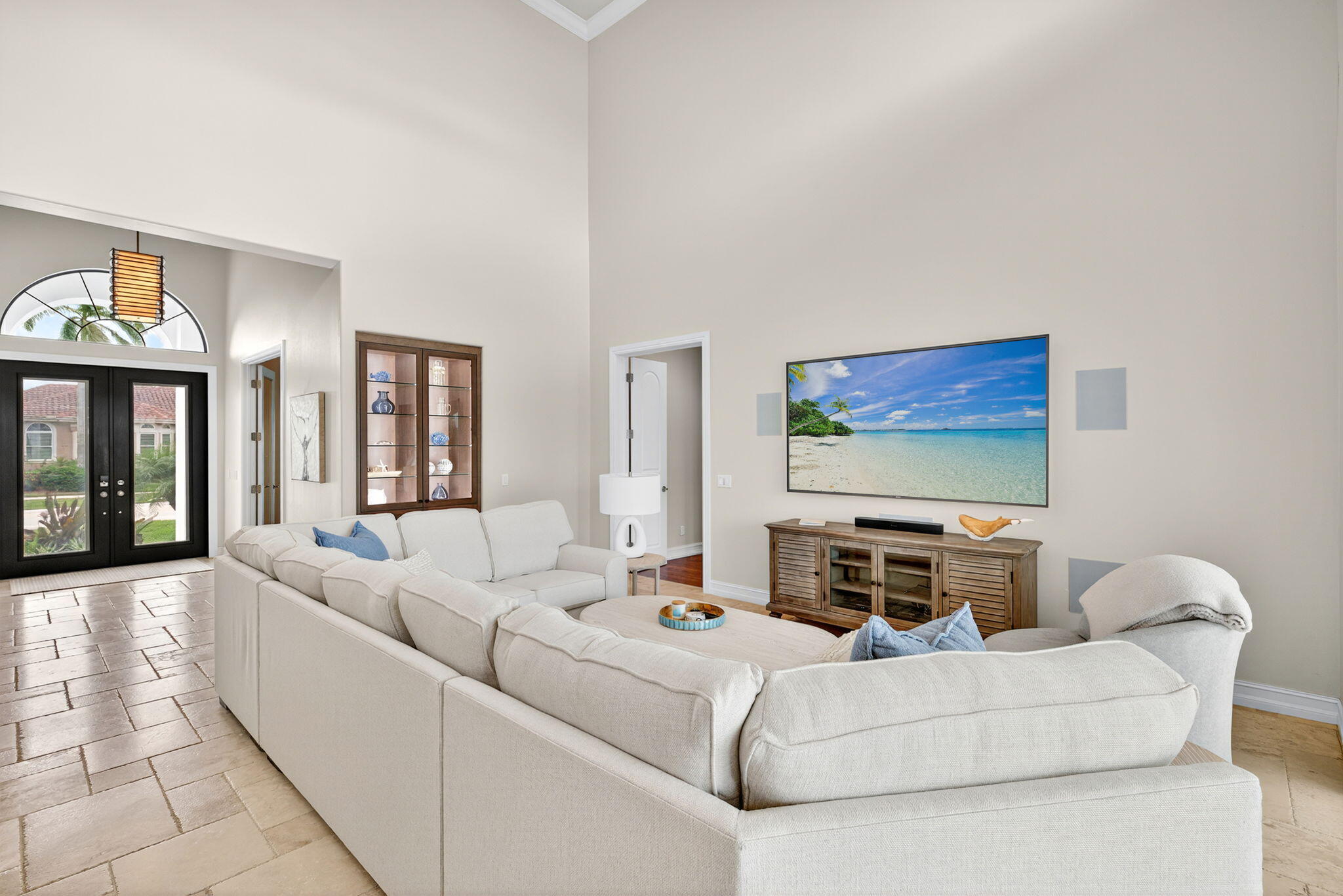 1649 San Marco Road Marco Island, FL 34145 - Photo 6 of 53 5-Living Room 3 of 7