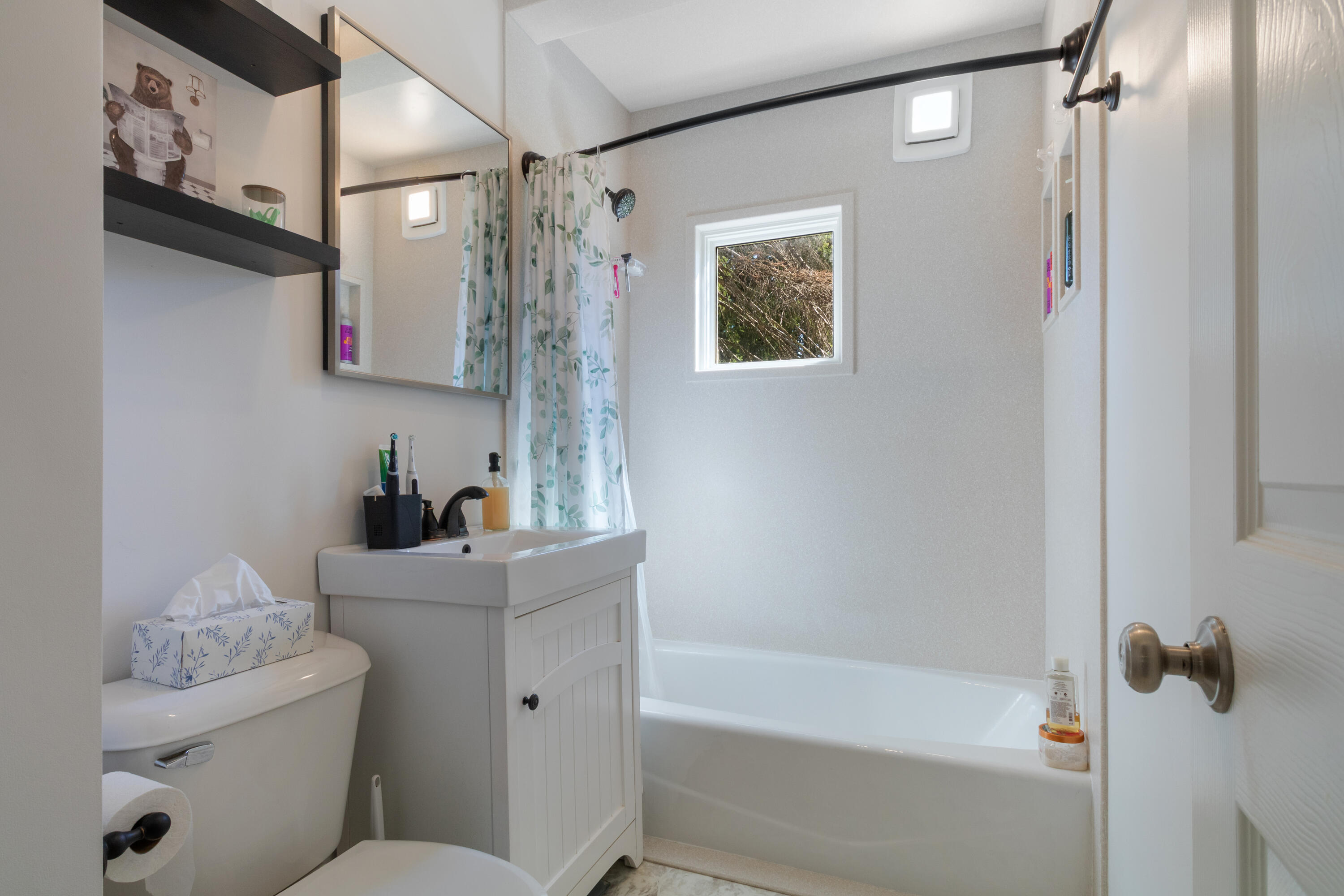 3420 South 57th Street Milwaukee, WI 53219 - Photo 4 of 17 IMG_9371