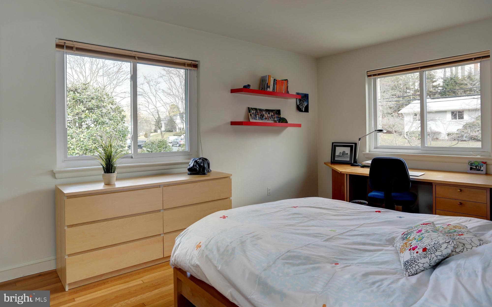 6800 Millwood Road Bethesda, MD 20817 - Photo 15 of 29 Bedroom