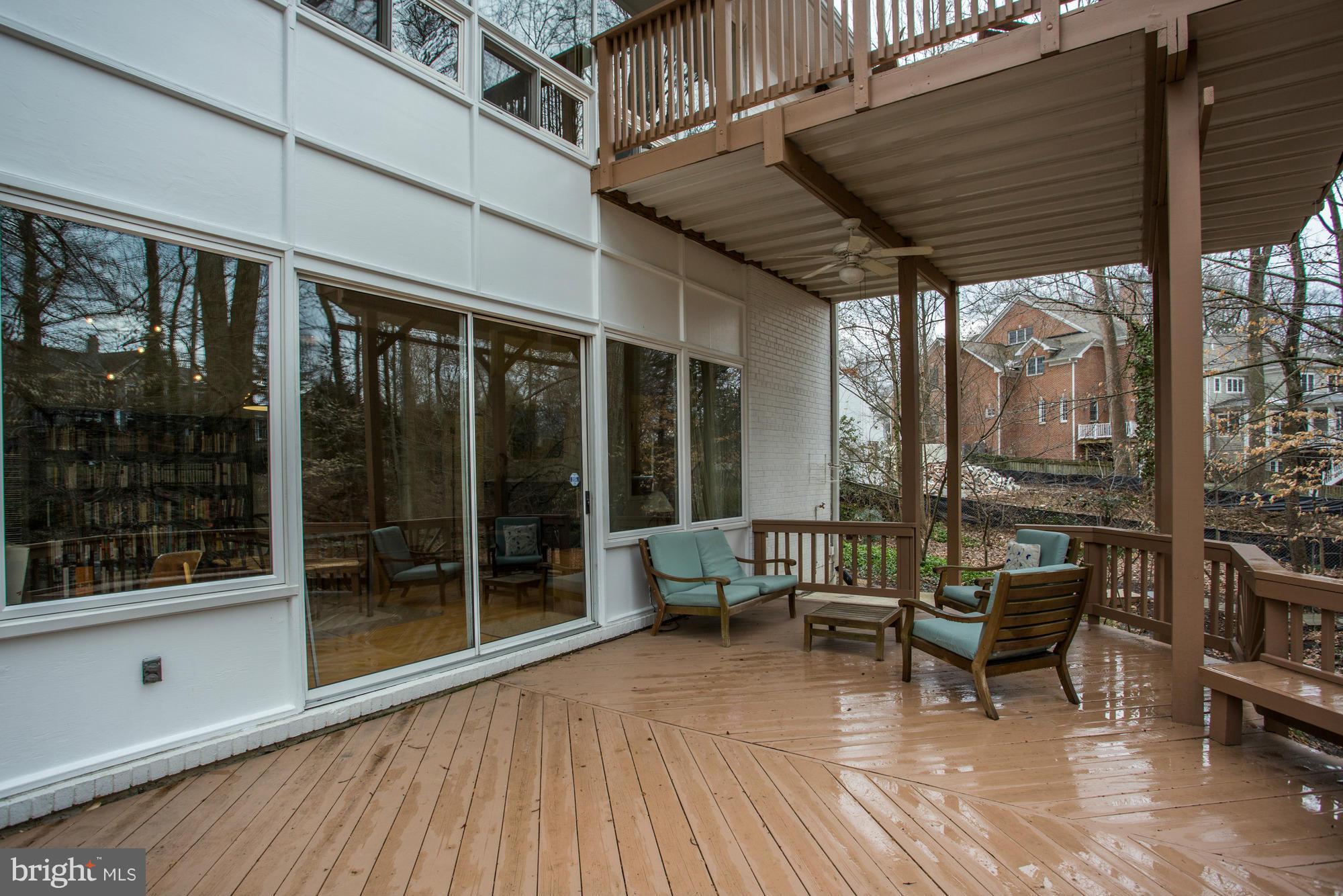 6800 Millwood Road Bethesda, MD 20817 - Photo 27 of 29 Exterior (Rear)