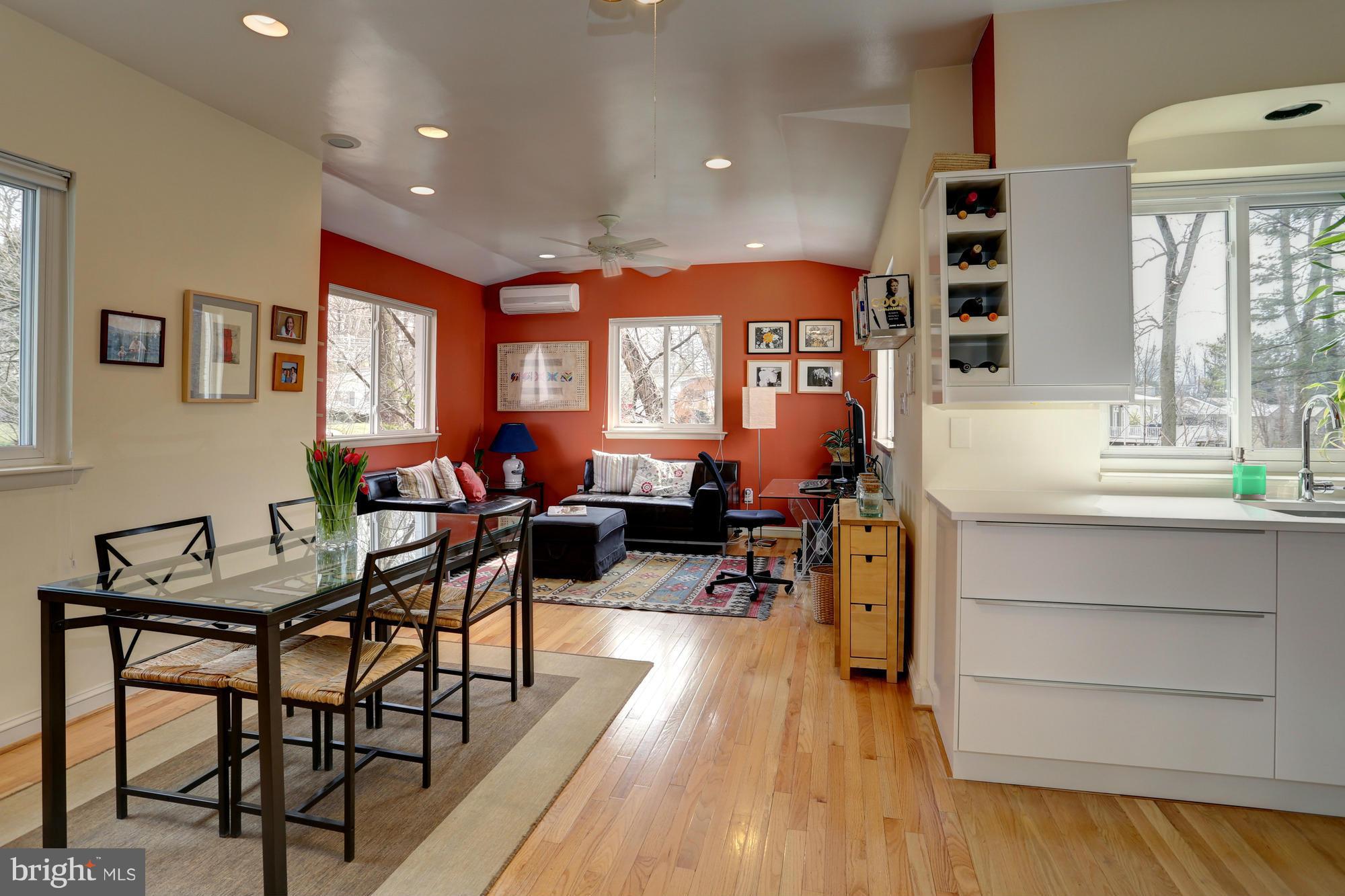6800 Millwood Road Bethesda, MD 20817 - Photo 10 of 29 Family Room