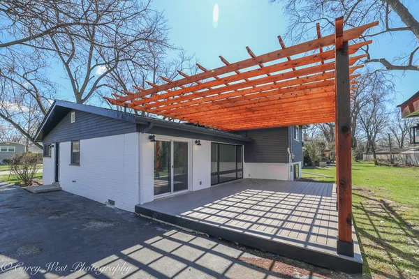 $769,000 | 217 Heather Lane, Wilmette, IL 60091