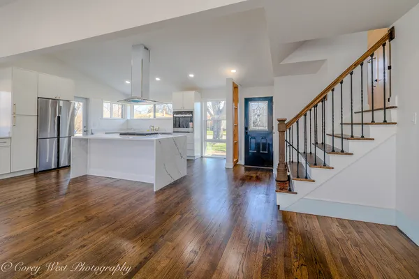 $769,000 | 217 Heather Lane, Wilmette, IL 60091