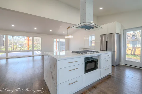 $769,000 | 217 Heather Lane, Wilmette, IL 60091