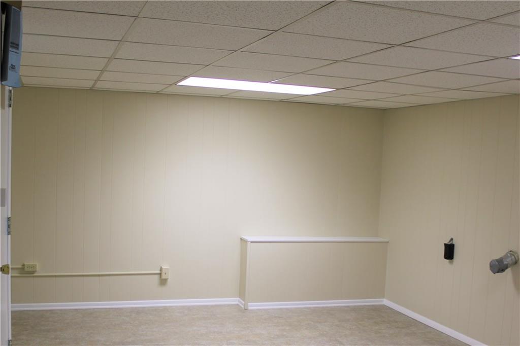 8341 Post Road Allison Park, PA 15101 - Photo 20 of 24 The space in this laundry room is huge.