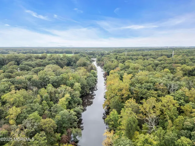 $730,000 | 28 Lauren Lane, New Egypt, NJ 08533