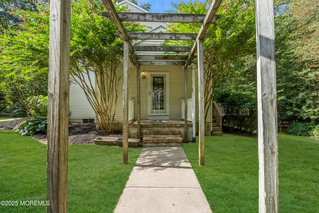 $730,000 | 28 Lauren Lane, New Egypt, NJ 08533