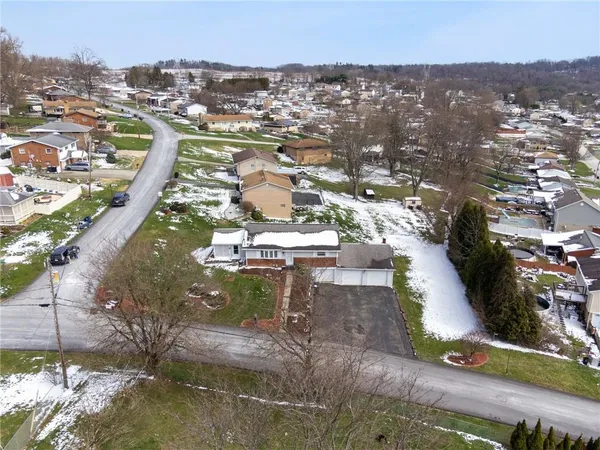 $259,900 | 6 Marilou Drive, Jeannette, PA 15644