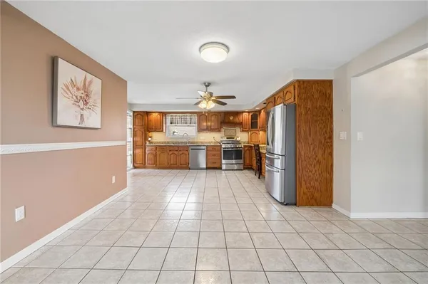 $259,900 | 6 Marilou Drive, Jeannette, PA 15644