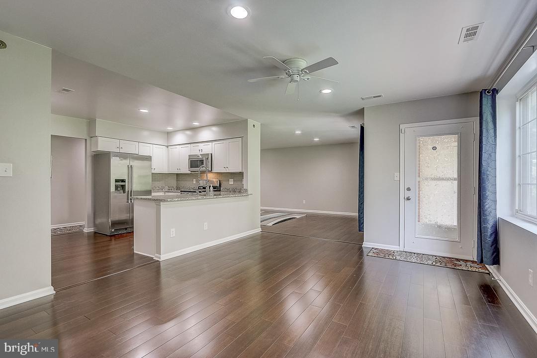 400 Kilree Road, Unit 101 Lutherville-Timonium, MD 21093 - Photo 4 of 35 Gallery Image 4