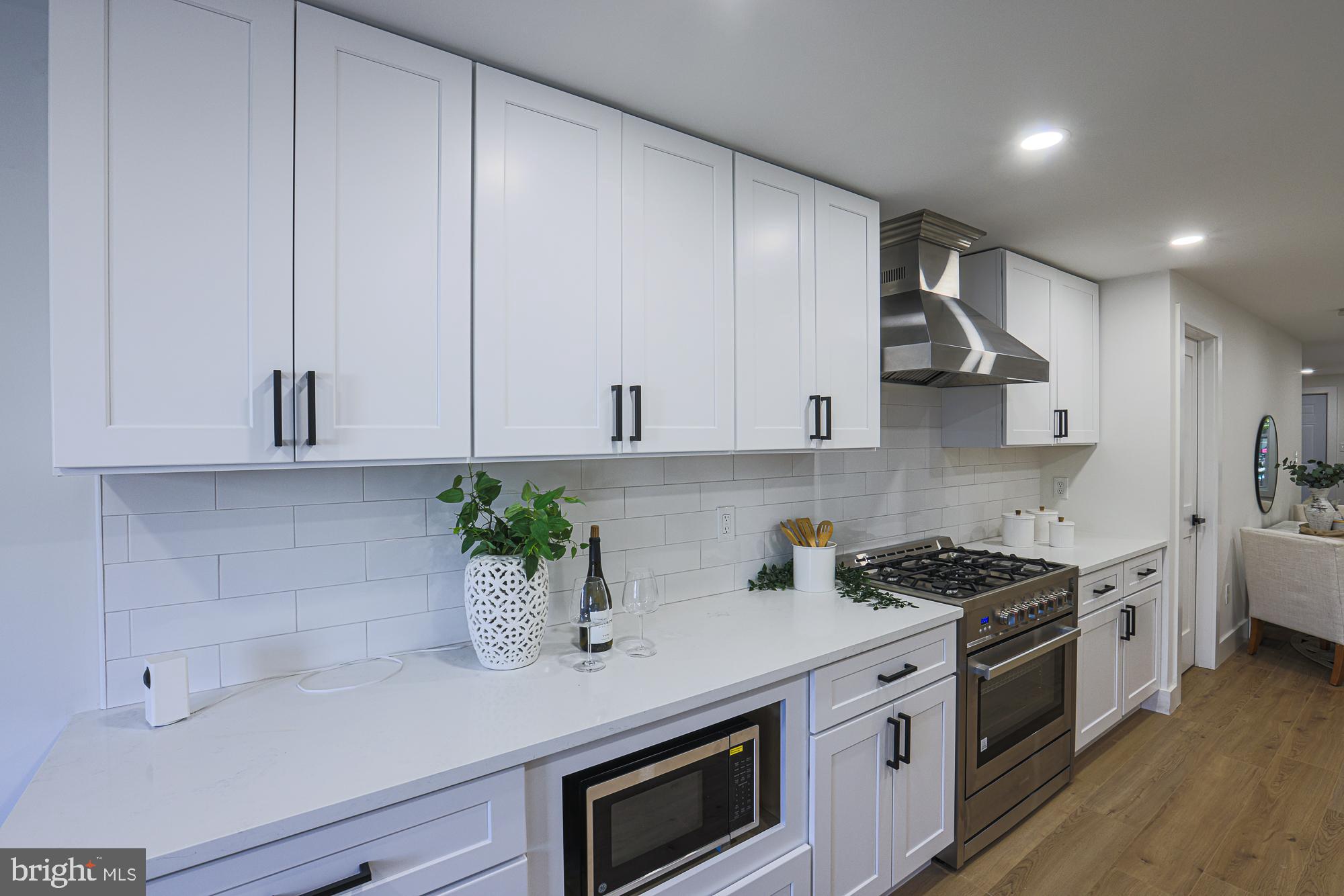 3532 Roland Avenue Baltimore, MD 21211 - Photo 14 of 42 Gallery Image 14