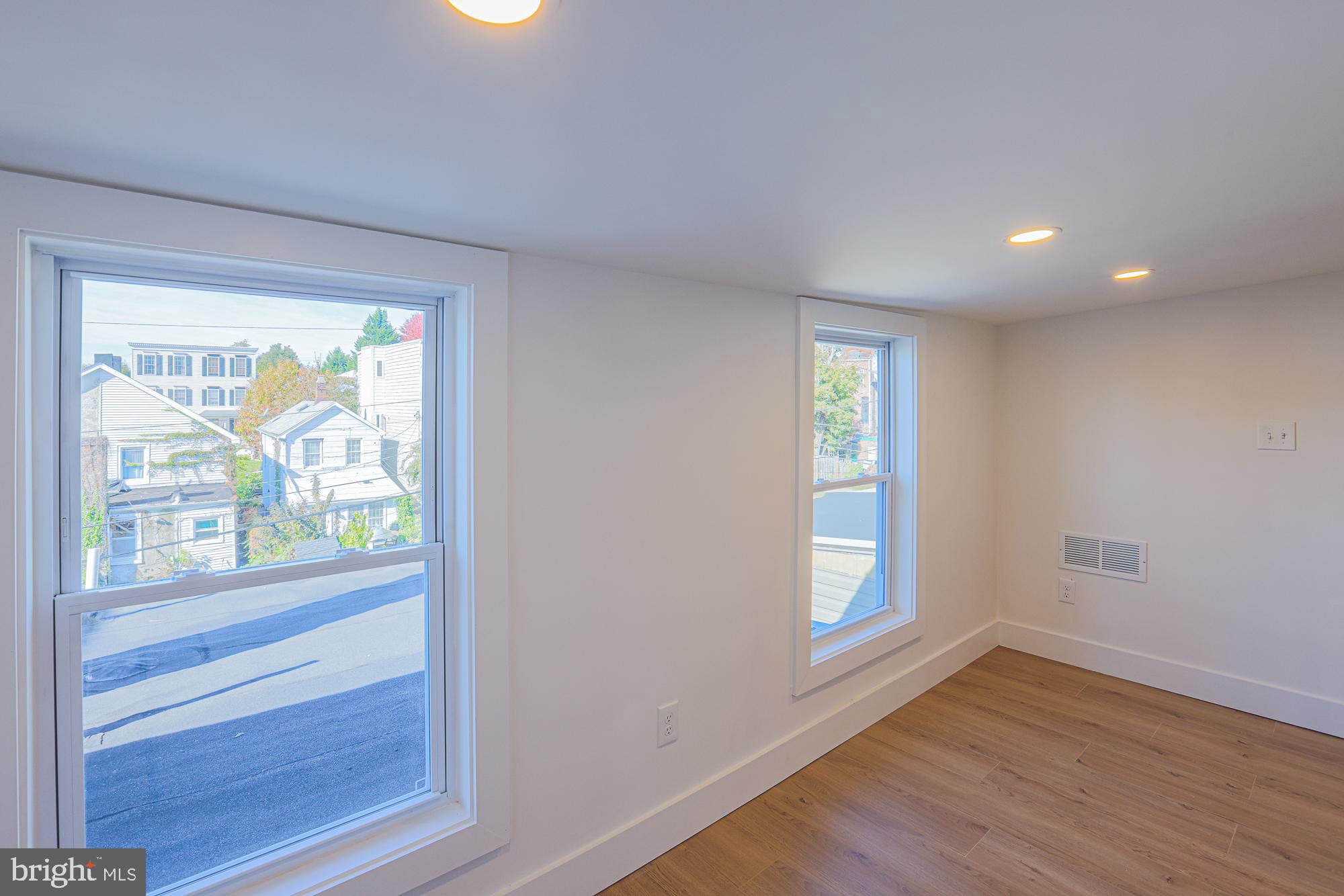 3532 Roland Avenue Baltimore, MD 21211 - Photo 34 of 42 Gallery Image 34