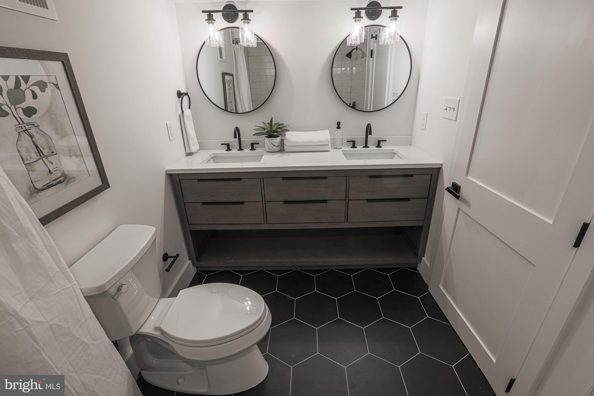 3532 Roland Avenue Baltimore, MD 21211 - Photo 37 of 42 Gallery Image 37