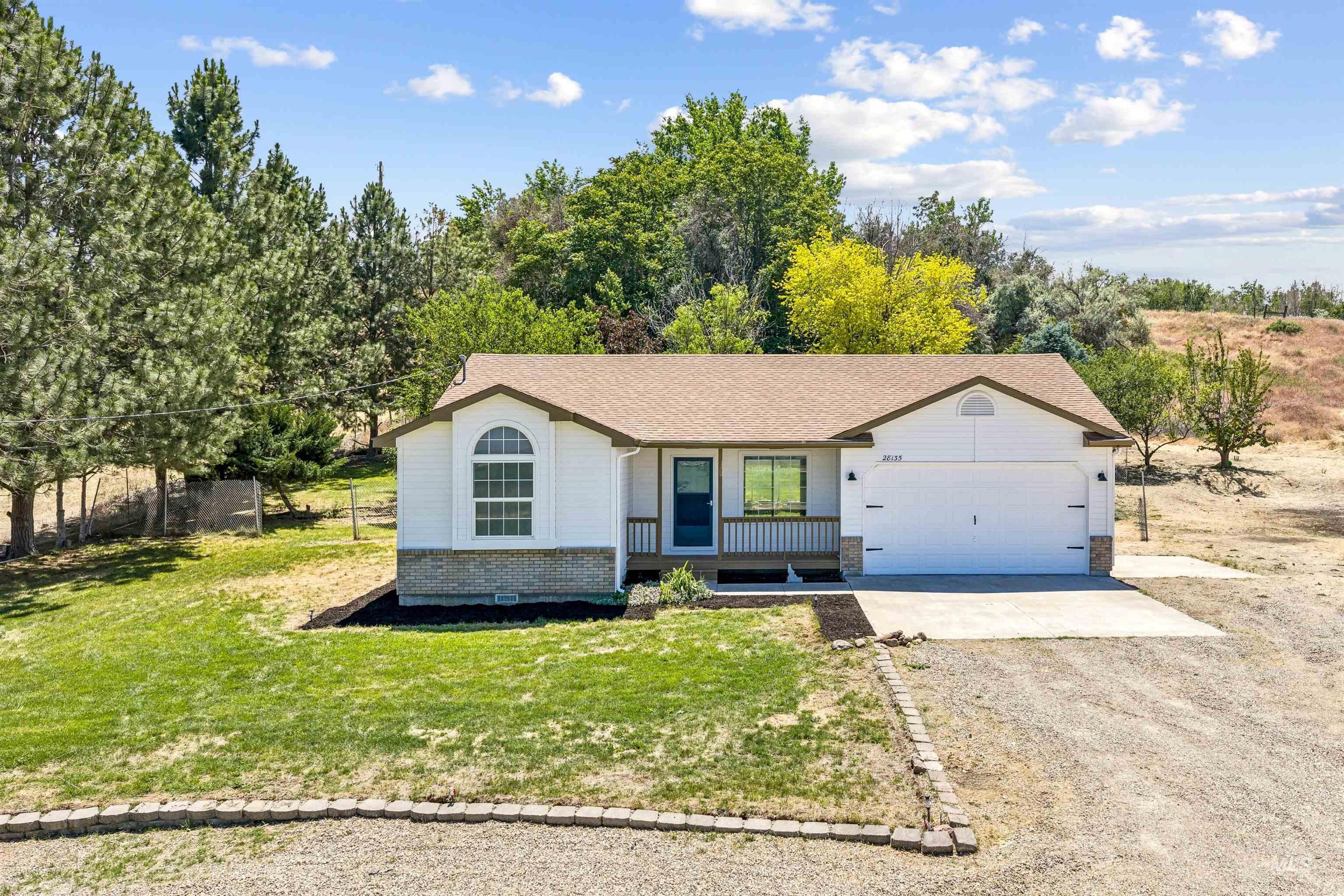 28135 Canal Road Parma, ID 83660 - Photo 4 of 50