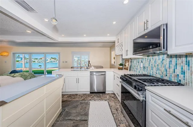 $1,488,000 | 14223 East Parsley Drive, Madeira Beach, FL 33708