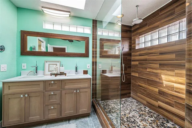 $1,488,000 | 14223 East Parsley Drive, Madeira Beach, FL 33708