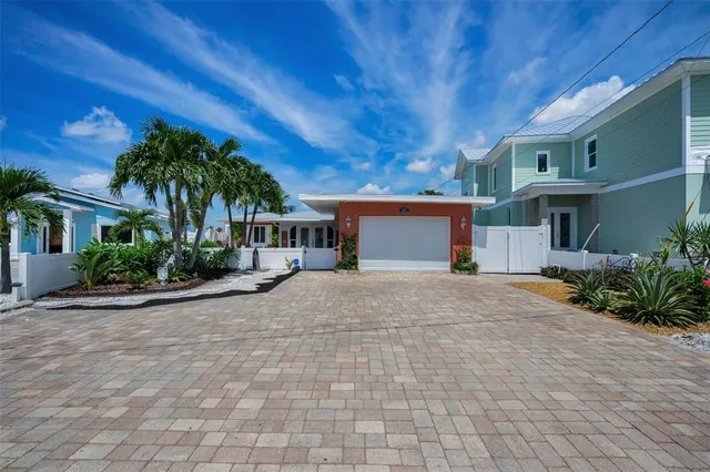 $1,488,000 | 14223 East Parsley Drive, Madeira Beach, FL 33708