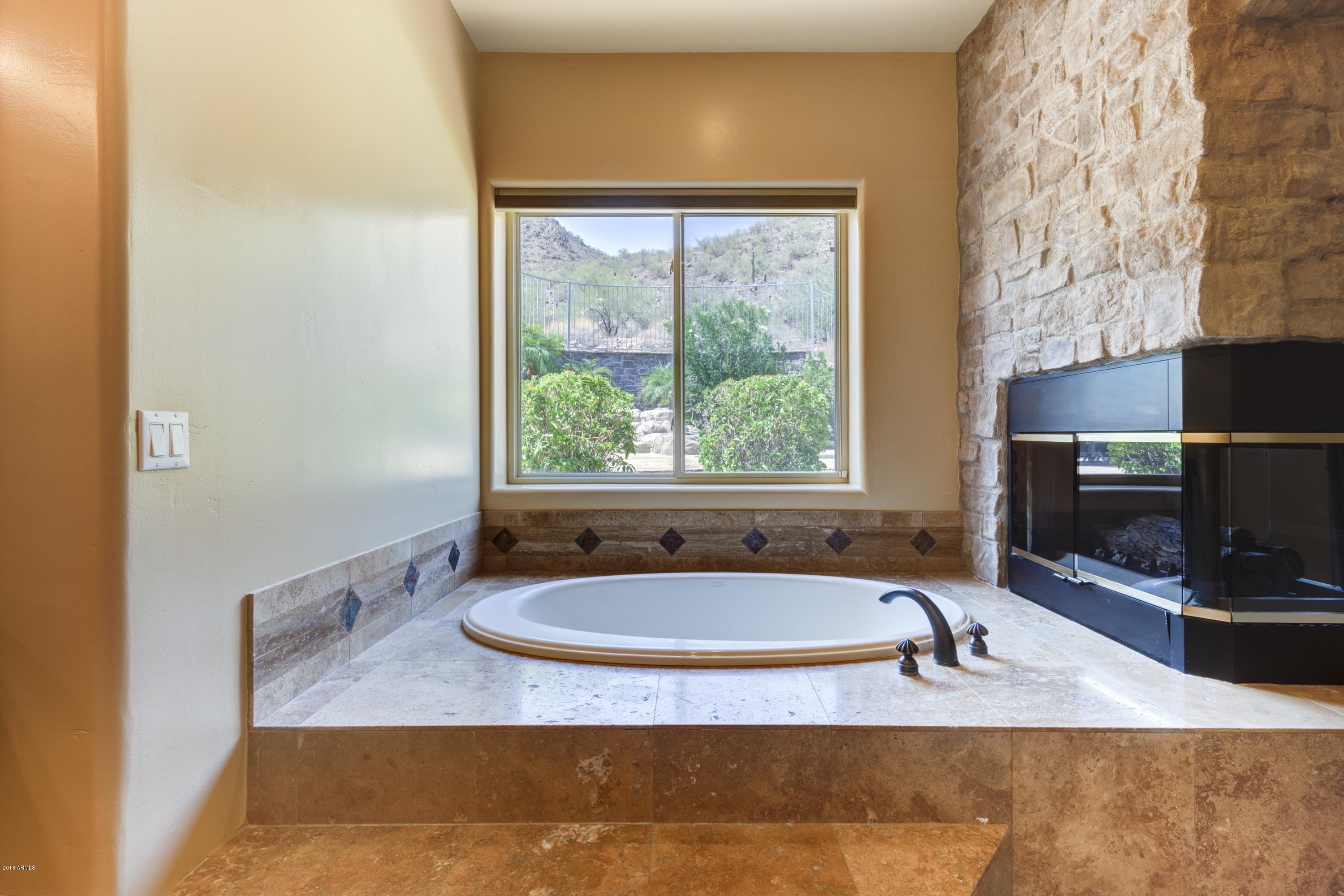 14296 East Coyote Road Scottsdale, AZ 85259 - Photo 15 of 40 019_Master Bathroom