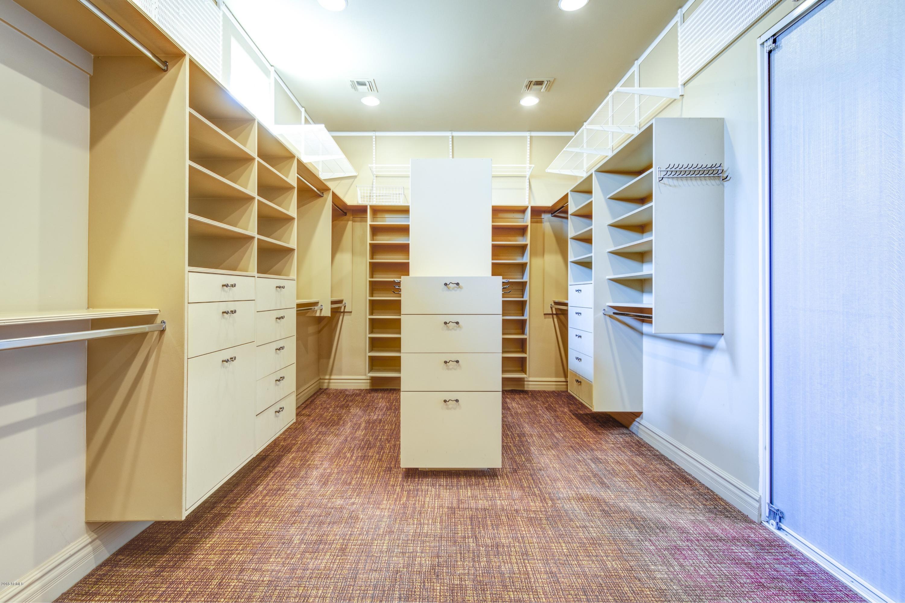 14296 East Coyote Road Scottsdale, AZ 85259 - Photo 18 of 40 026_Master Closet