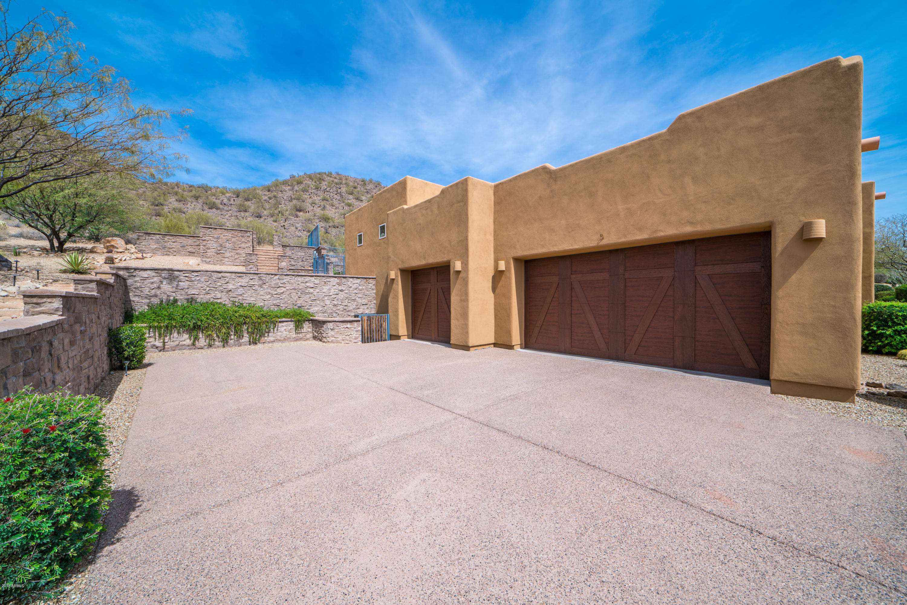 14296 East Coyote Road Scottsdale, AZ 85259 - Photo 38 of 40 Garage