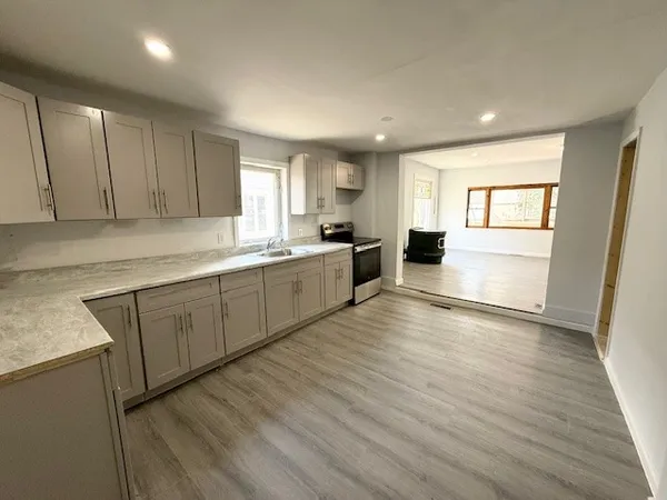 $179,000 | 2614 Main Street, Whitney Point, NY 13862