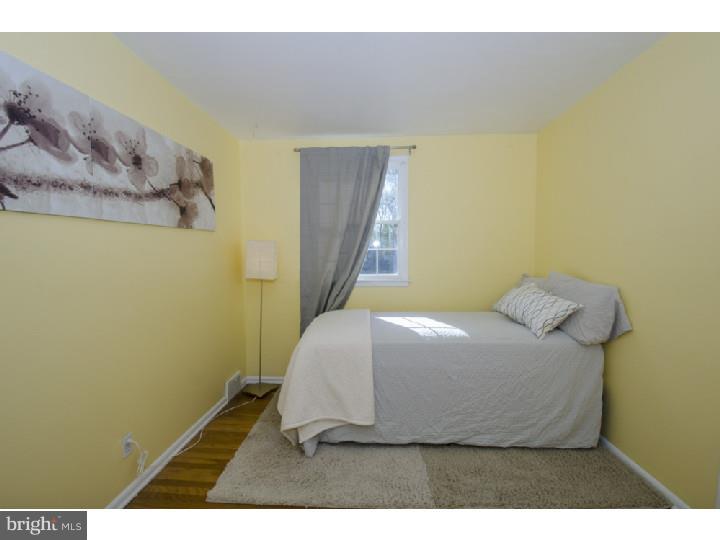 403 Penn Oak Road Flourtown, PA 19031 - Photo 18 of 21 Bedroom 2