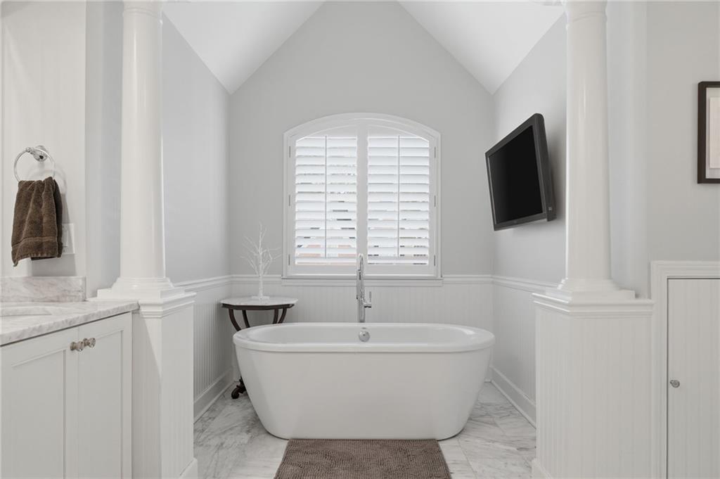 1737 Kinsmon Cove Marietta, GA 30062 - Photo 43 of 64