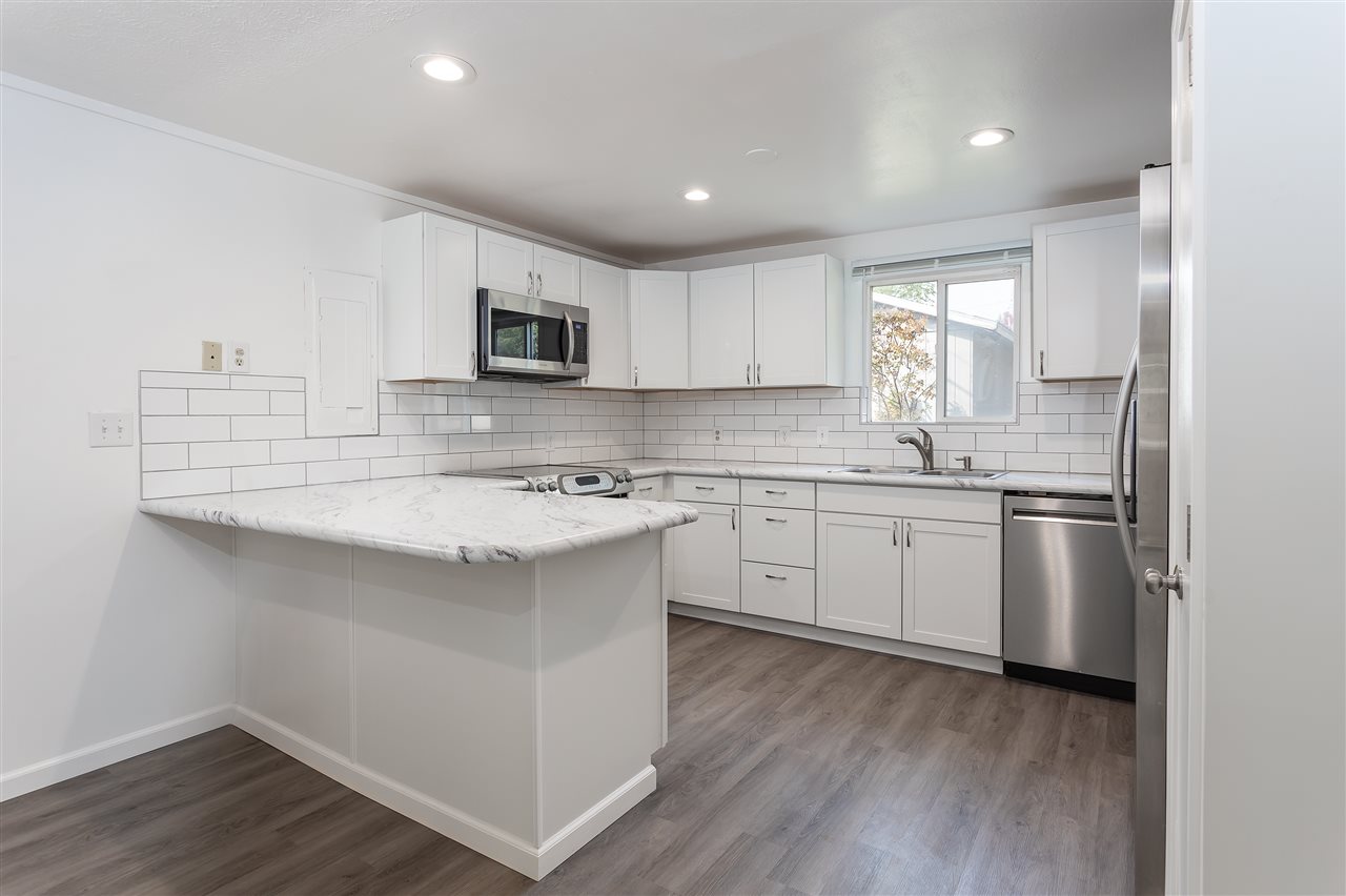 720 South Blake Road Spokane Valley, WA 99216 - Photo 2 of 24 Gallery Image 2