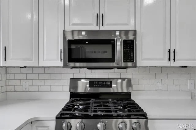 $374,400 | 74 Jane Drive, St. Peters, MO 63376