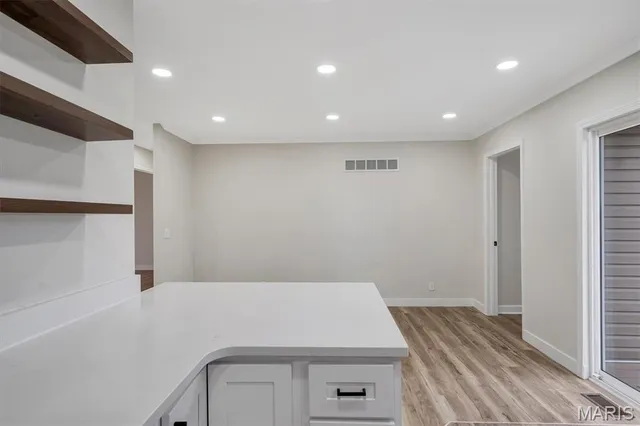 $374,400 | 74 Jane Drive, St. Peters, MO 63376