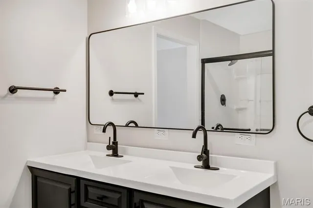 $374,400 | 74 Jane Drive, St. Peters, MO 63376