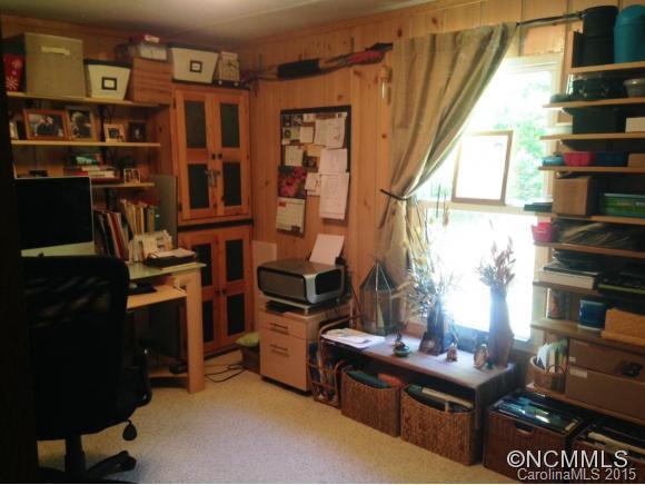 3870 Macedonia Road Saluda, NC 28773 - Photo 2 of 15 Gallery Image 2
